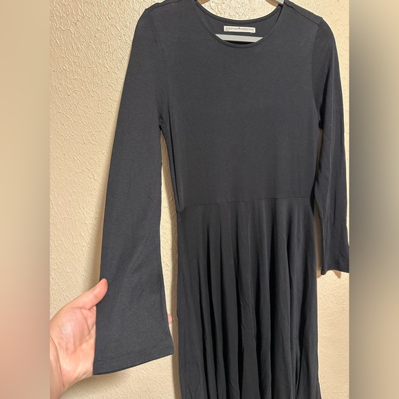 PERUVIAN CONNECTION Anna Dress in Black Size Medium Pima Cotton Model - Picture 6 of 7